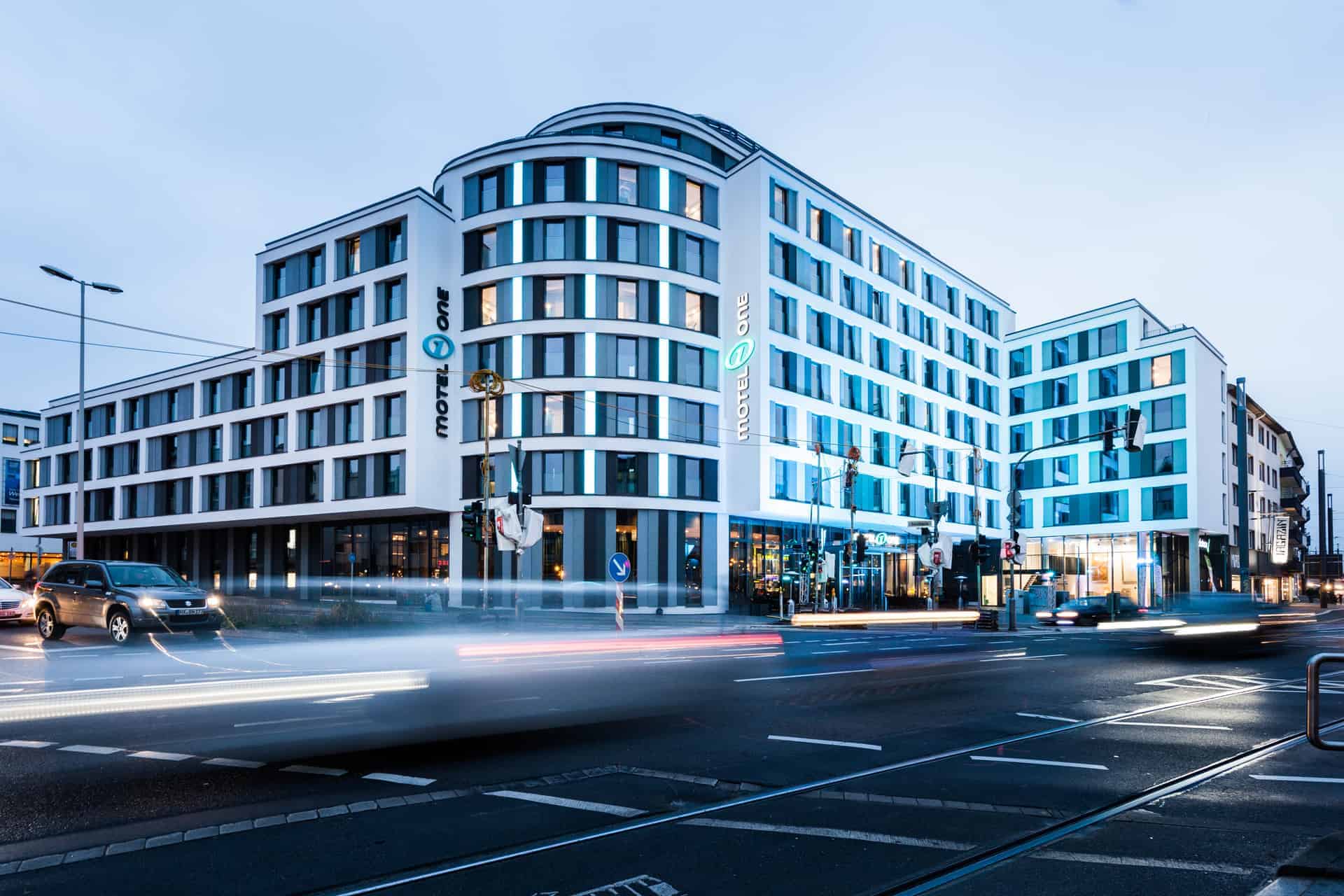 MOTEL ONE in Bonn